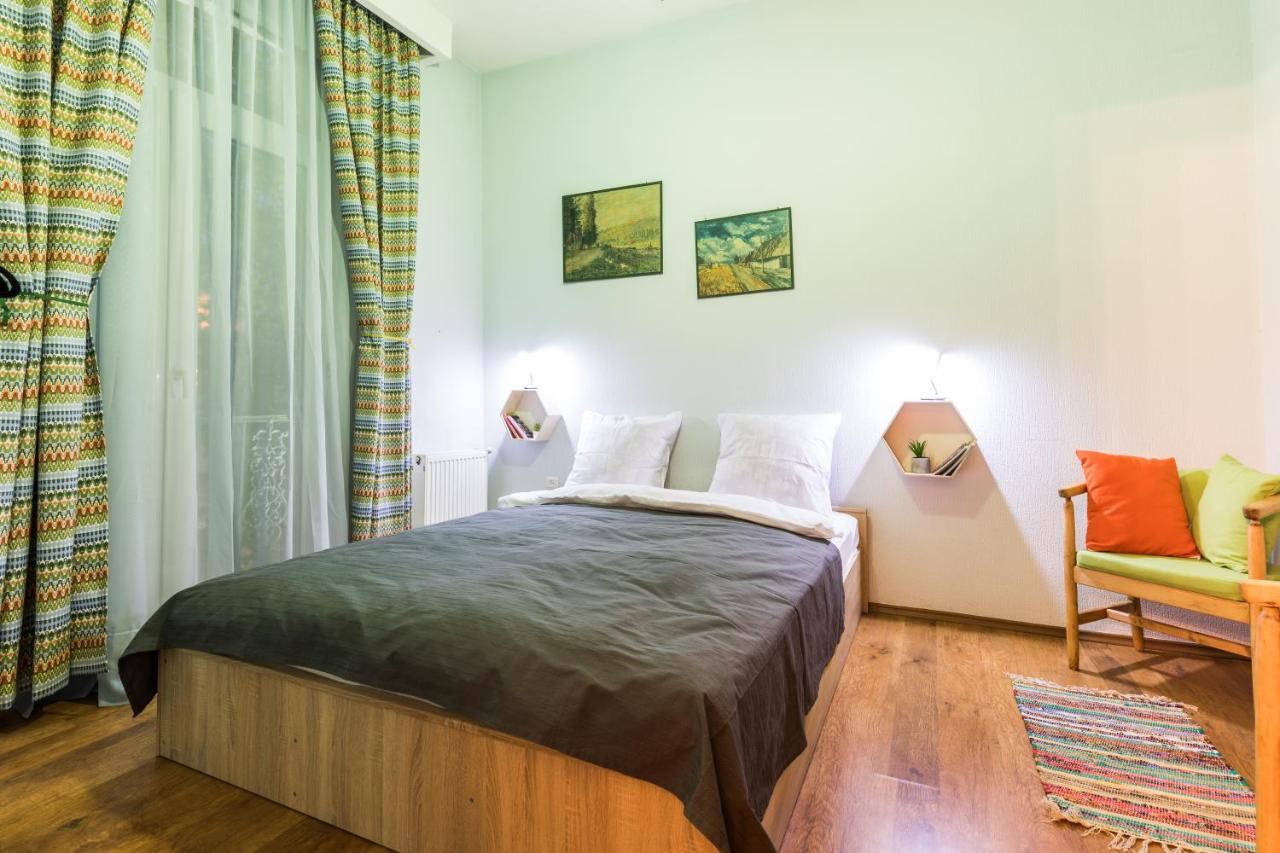Apartment At 12 Baratashvili Street Tiflis Exterior foto