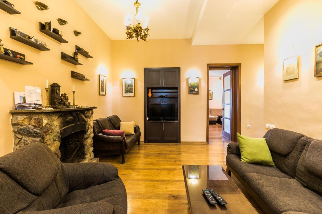 Apartment At 12 Baratashvili Street Tiflis Exterior foto
