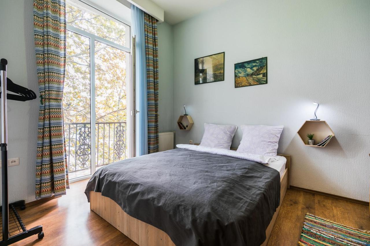 Apartment At 12 Baratashvili Street Tiflis Exterior foto